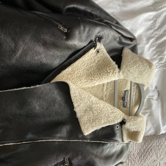 Central Park West Vegan Leather Jacket w/ Faux Shearling Sz S - Picture 4 of 5